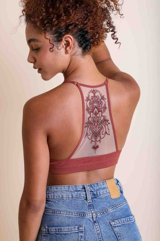 Breathable Tattoo Mesh Racerback Bralette - Seamless Comfort for Yoga, Workouts & Everyday Wear