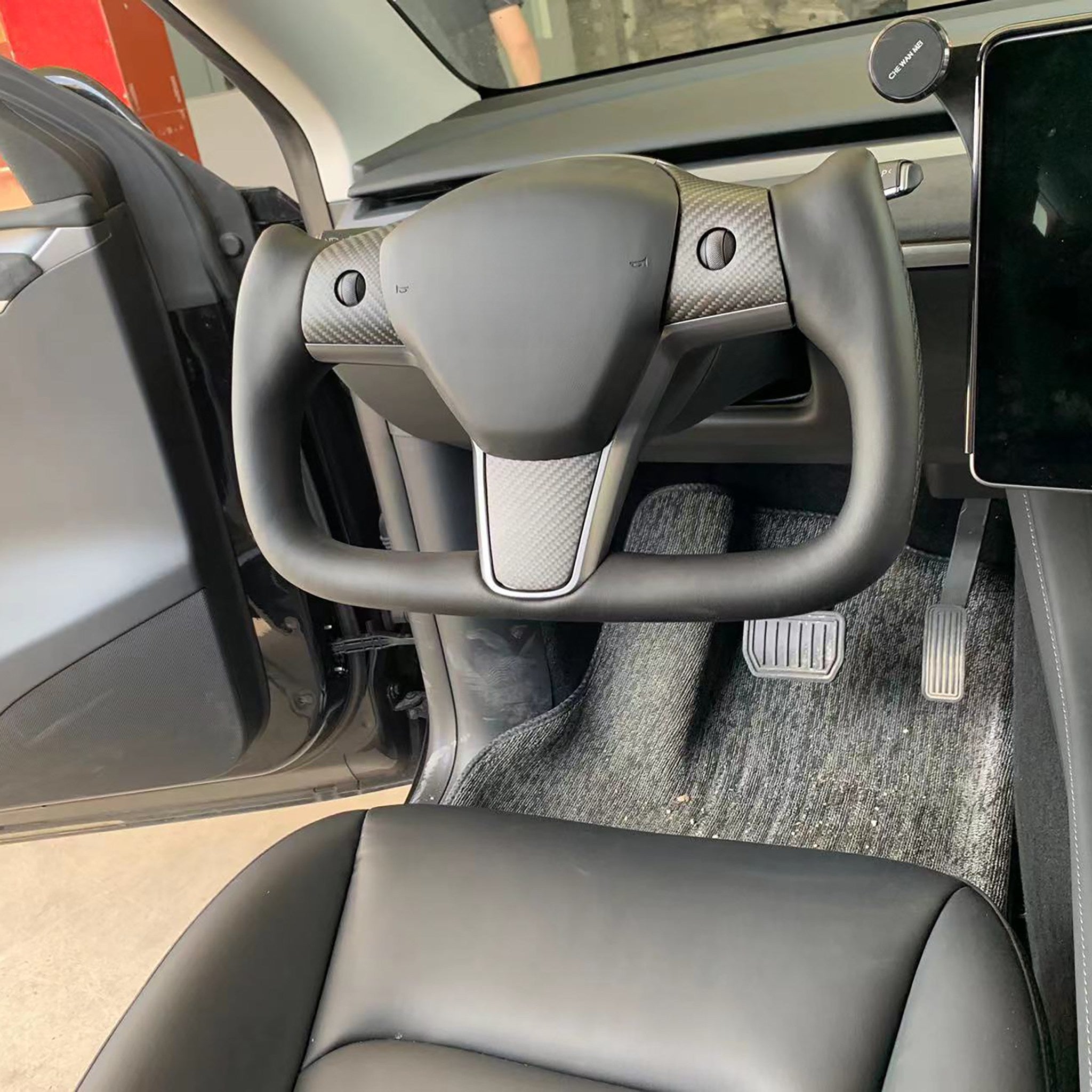 Custom Yoke Steering Wheel for Tesla Model 3 & Model Y - Premium Replacement YESLAK | Enhance Driving Experience for Racing & Daily Commute