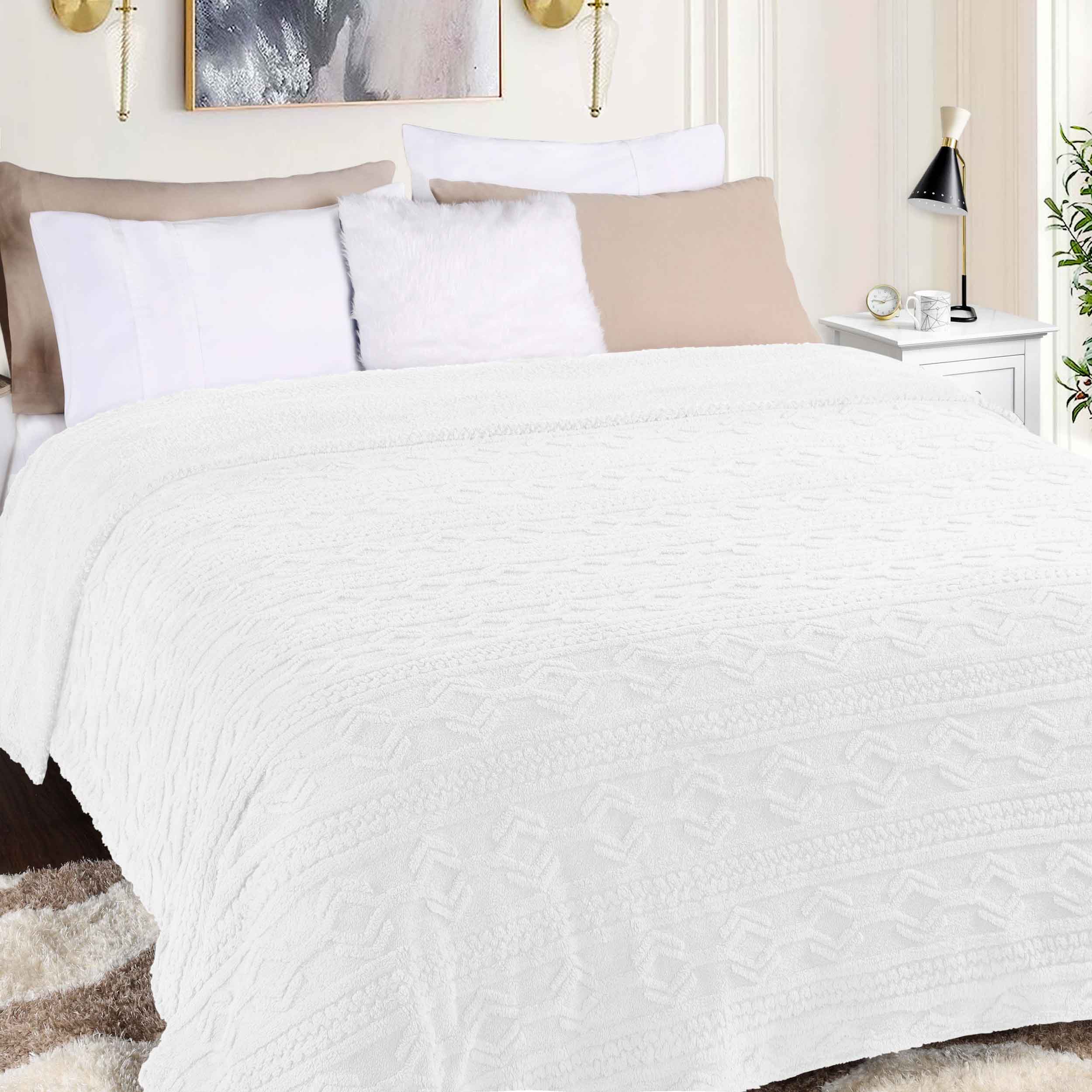 Arctic Boho Jacquard Plush Fleece Blanket - Ultra Soft & Warm Winter Throw for Couch, Bed, Sofa - Perfect for Home Decor, Cozy Nights & Gift Giving