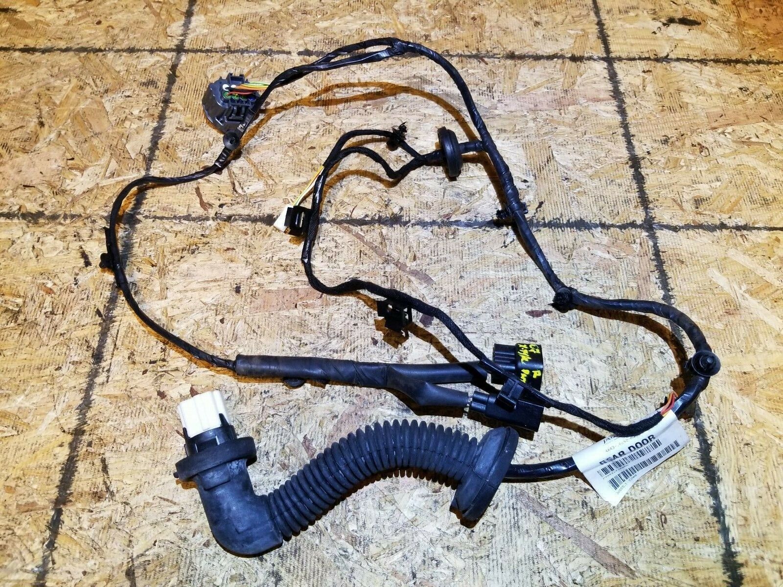 02 08 Jaguar X-Type Rear Passenger Right Side Door Wire Harness OEM 86k - Perfect for Electrical Repairs & Car Maintenance