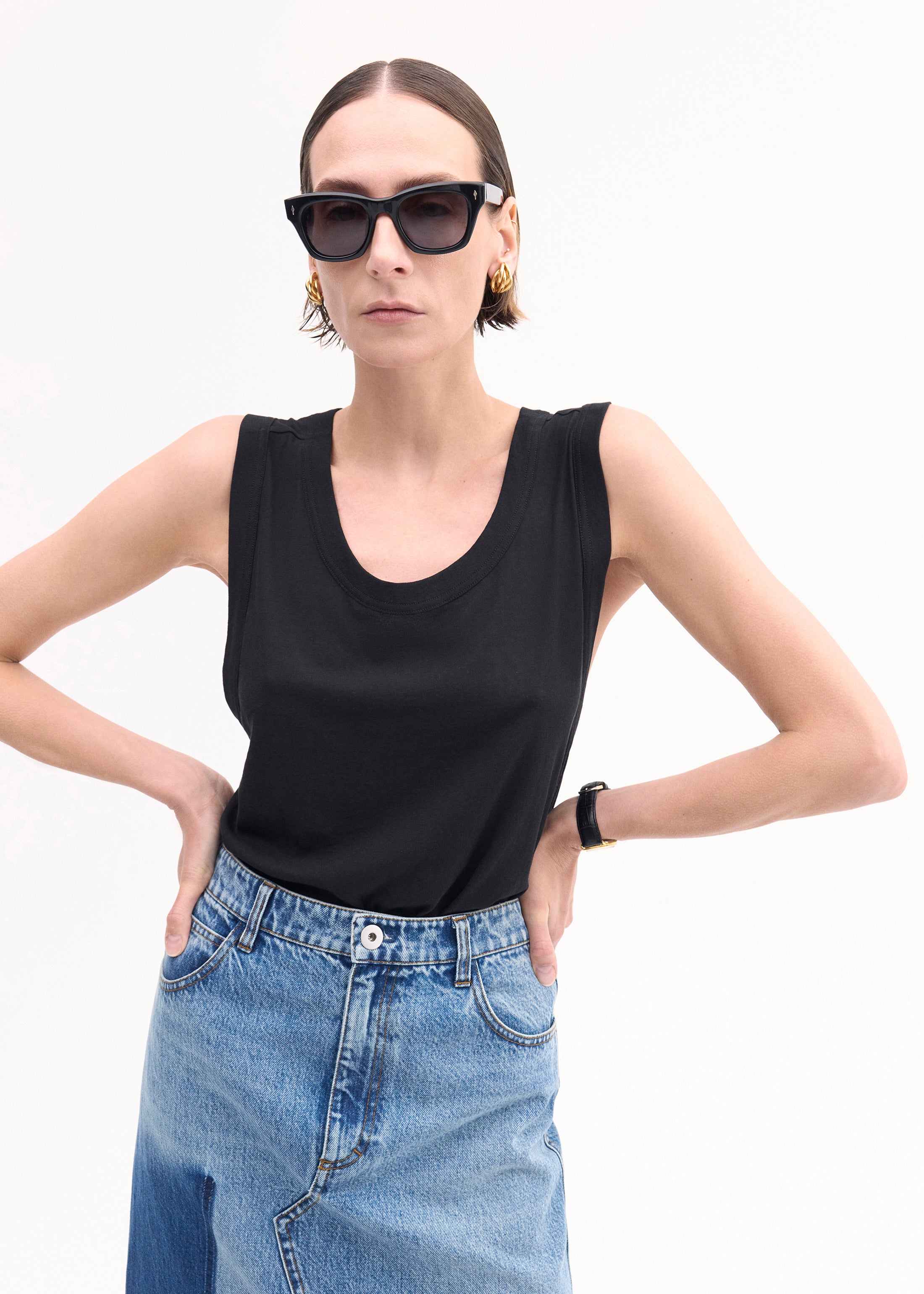Loose Fit Slub Jersey Tank Top for Women - Black | Comfortable Casual Wear for Summer & Layering