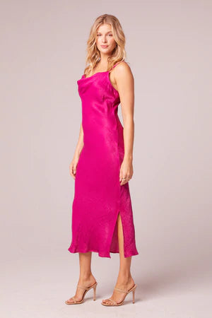 Luxury Silk Electric Dress for Women - Elegant & Comfortable Evening Gown for Parties, Weddings & Special Occasions