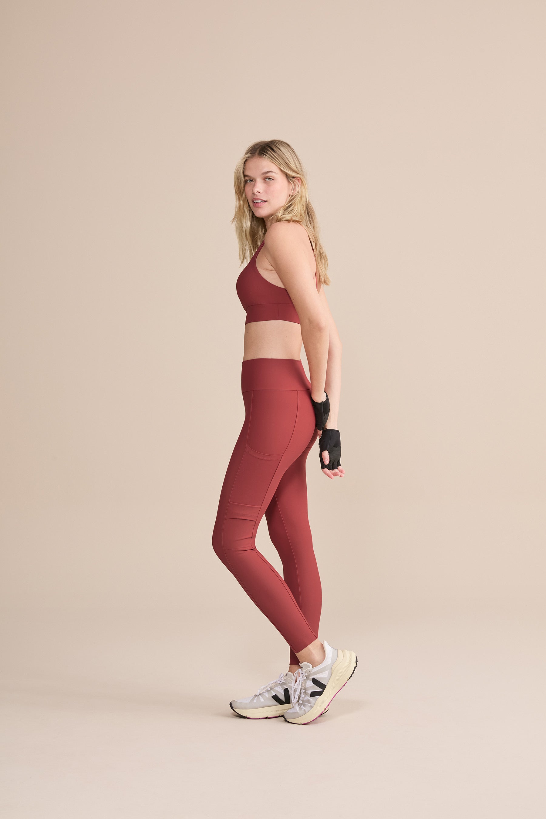 Hydefit® Adaptiv Strong Leggings - High Waist Yoga Pants for Women, Tummy Control Workout Leggings with 4-Way Stretch - Perfect for Gym, Running & Everyday Wear