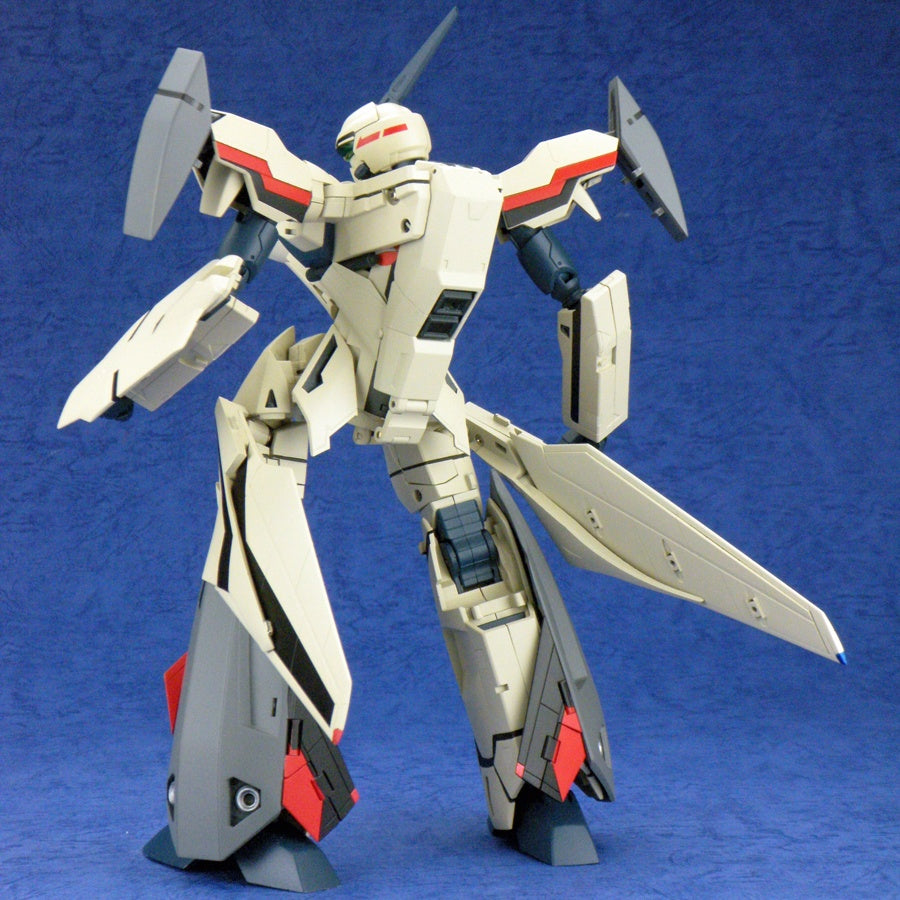 Arcadia Macross Plus 1/60 VF-19 Valkyrie with Fast Pack - 40th Anniversary Limited Edition Collectible Action Figure - Perfect for Anime Fans, Model Collectors & Sci-Fi Decor