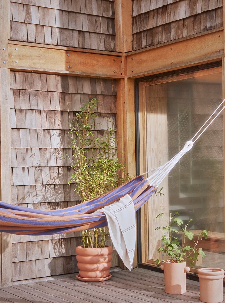 Premium Kyoto Hammock for Outdoor Relaxation - Caramel & Blue Double Hammock - Perfect for Backyard, Camping, Beach & Travel
