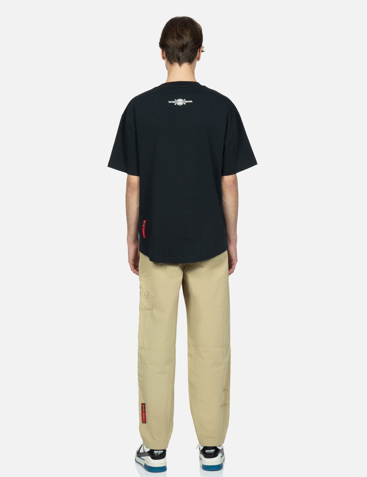 Kamon & Slogan Embroidered Loose Fit Casual Pants for Men & Women - Comfortable Streetwear for Everyday Wear, Travel, and Lounge