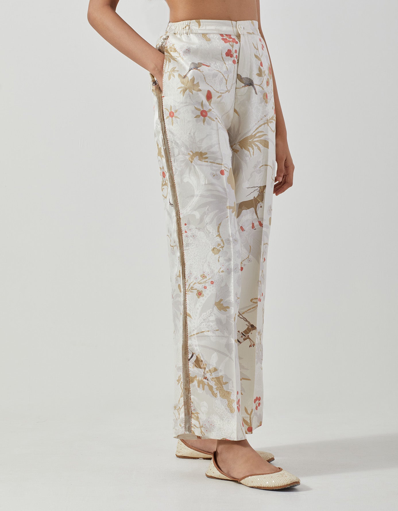 Luxury Silk Damask Pajama Set for Women - Ivory Sleepwear for Comfort & Elegance - Perfect for Lounging, Bridal Shower & Honeymoon Getaways