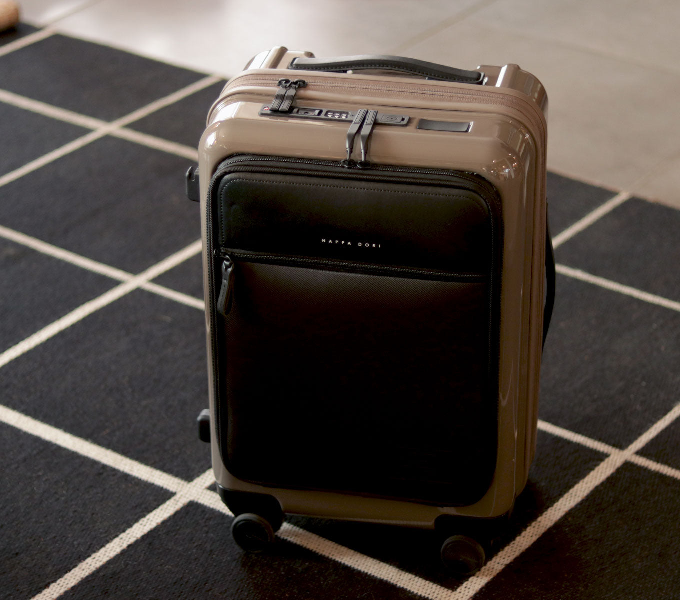 Rover Carry-On Luggage - Lightweight & Durable Travel Suitcase for Airplane, Business Trips & Weekend Getaways