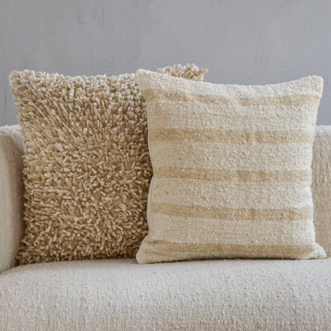 Stylish Linear Throw Pillow Covers for Sofa & Bed - Modern Geometric Decorative Pillow Cases for Living Room, Bedroom, and Home Decor