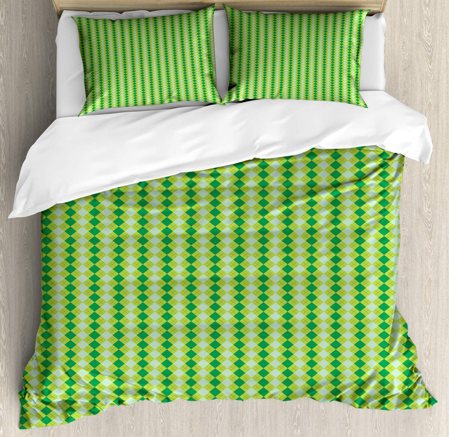 Ambesonne Abstract Green Duvet Cover Set - King Size 3 Piece Bedding with 2 Pillow Shams | Monochrome Geometric Pattern Diagonal Square Check Design in Almond Green | Perfect for Modern Bedroom Decor, Guest Room Styling & Contemporary Home Interiors