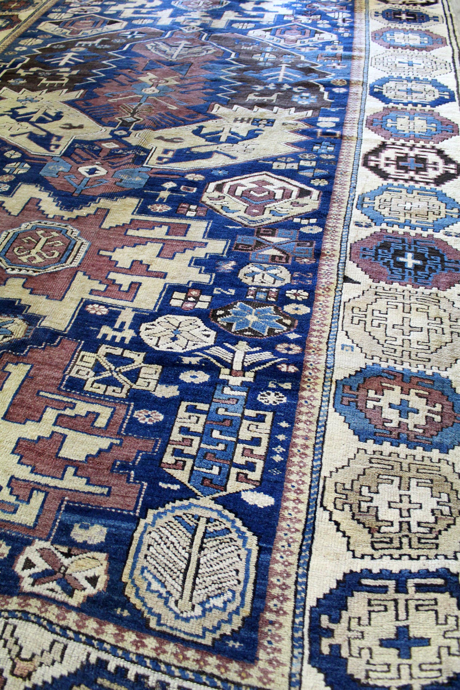 Antique Dragon Lesghi Baku Handwoven Tribal Rug - Vintage Oriental Wool Carpet JF8257 | Perfect for Boho Home Decor, Living Room Floor Covering & Wall Tapestry