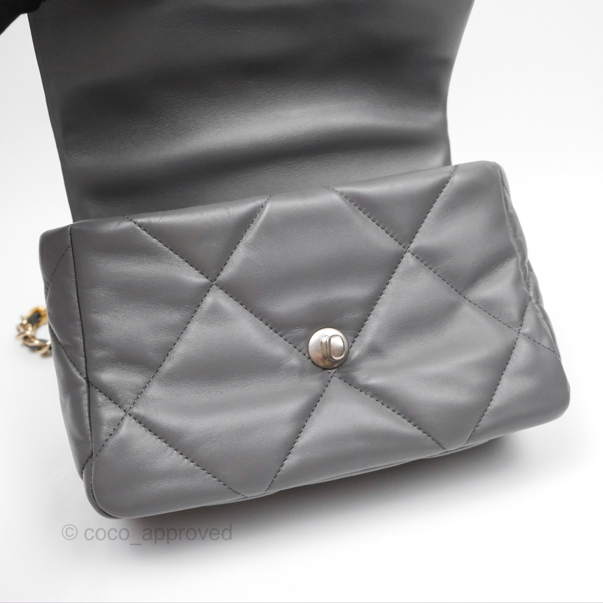 Chanel 19 Small Handbag in Dark Grey with Mixed Hardware - Luxury Crossbody Bag for Women, Perfect for Date Night & Evening Events