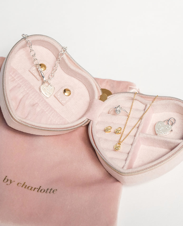 Love Unlocked Heart Shaped Jewelry Box - Romantic Blush Pink Keepsake Gift for Valentine's Day, Anniversary & Special Occasions - Perfect for Storing Rings, Necklaces & Precious Memories