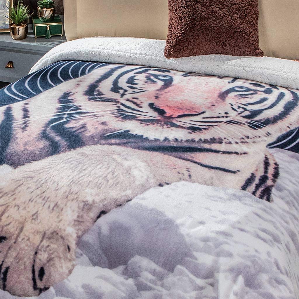 Premium Tiger Print Fleece Blanket with Sherpa Lining - Ultra Soft & Extra Warm Queen/King Size Blanket for Bed, Couch & Winter Camping