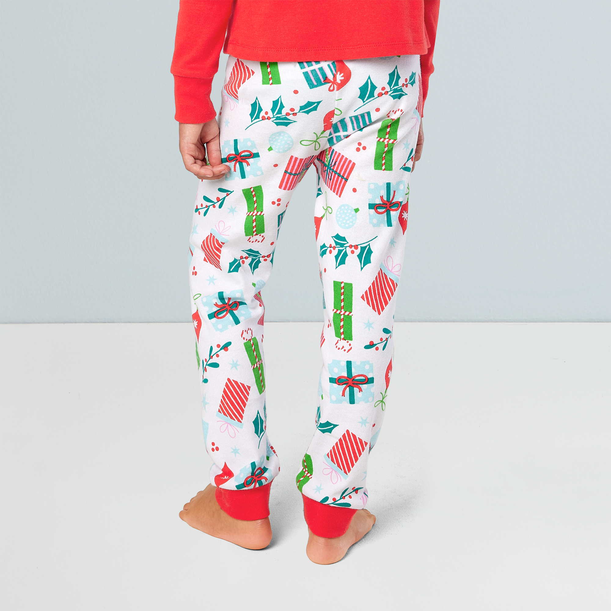 Adorable Holiday Pajamas for Little Girls - Cozy Christmas & Winter Sleepwear for Kids - Perfect for Family Photos, Christmas Morning & Bedtime