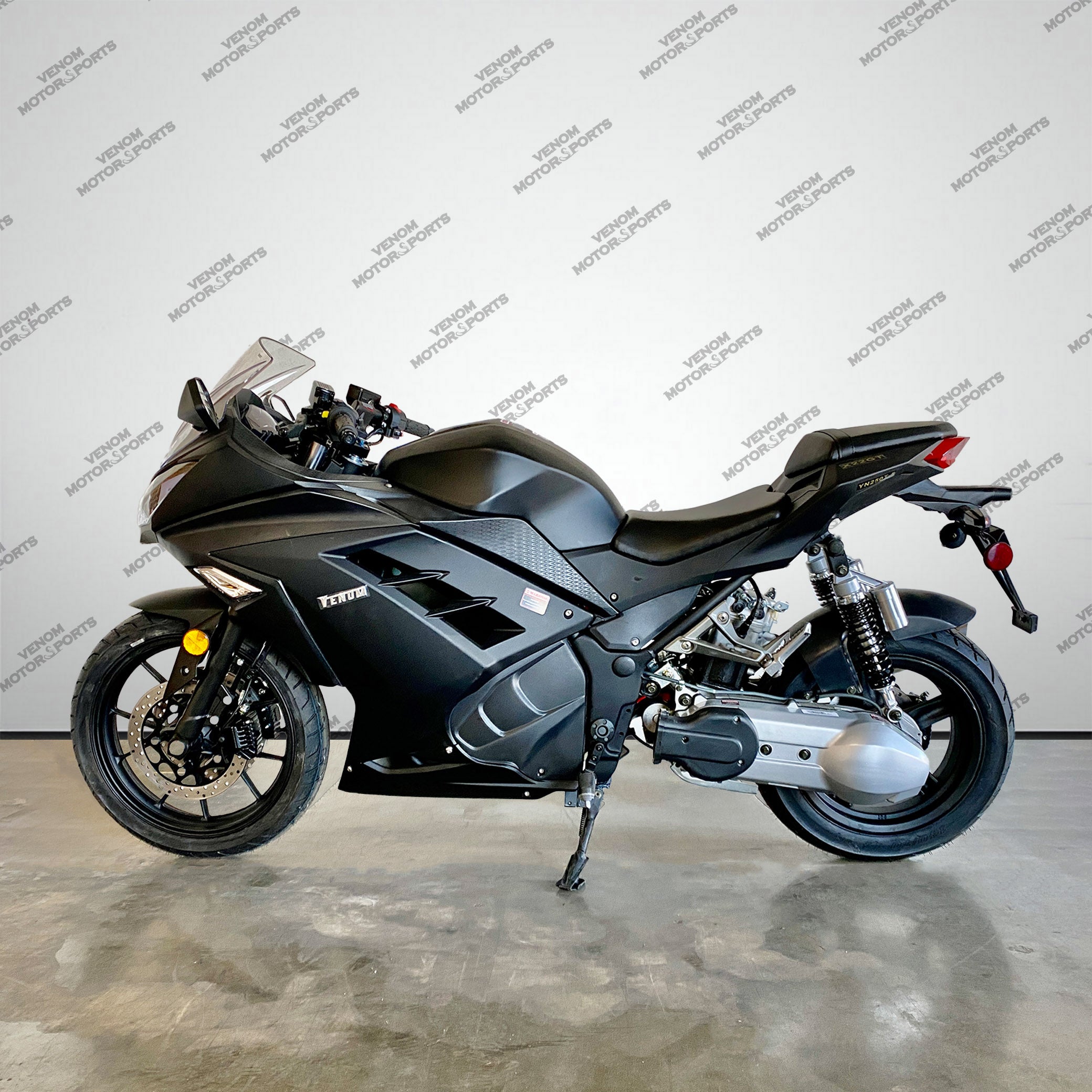 Venom X22GT 250cc Sport Motorcycle - Ninja Style Automatic Transmission Bike for Street Racing & Commuting