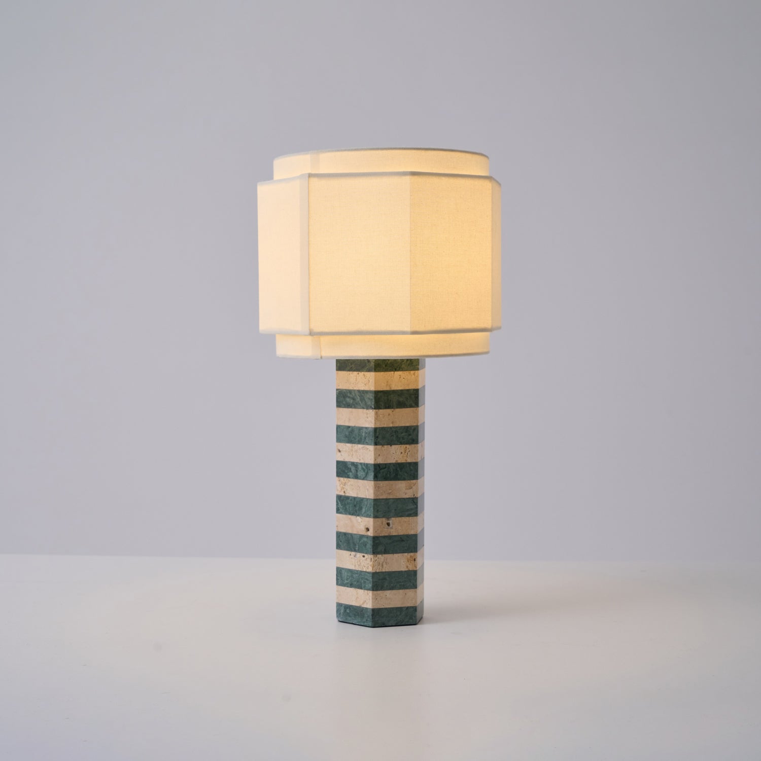 Modari Striped Stone Table Lamp - Modern Decorative Lighting for Living Room, Bedroom & Office - Dimmable LED Desk Lamp with Natural Stone Base