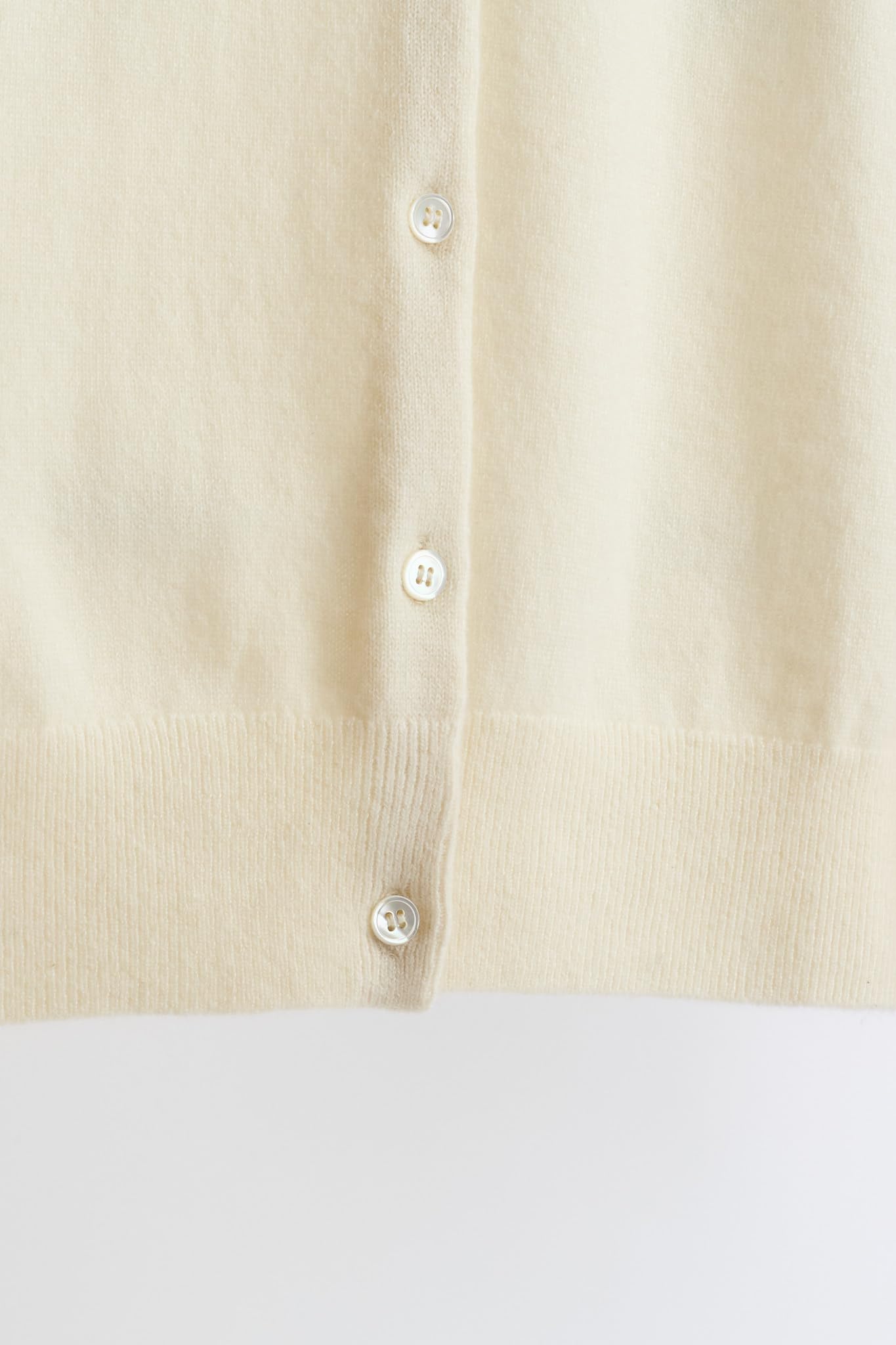 JENNIE LIU 100% Cashmere Women's Button Front Long Sleeve Cardigan Sweater | Soft Warm Crewneck Pullover | Perfect for Office, Date Night & Fall Layering