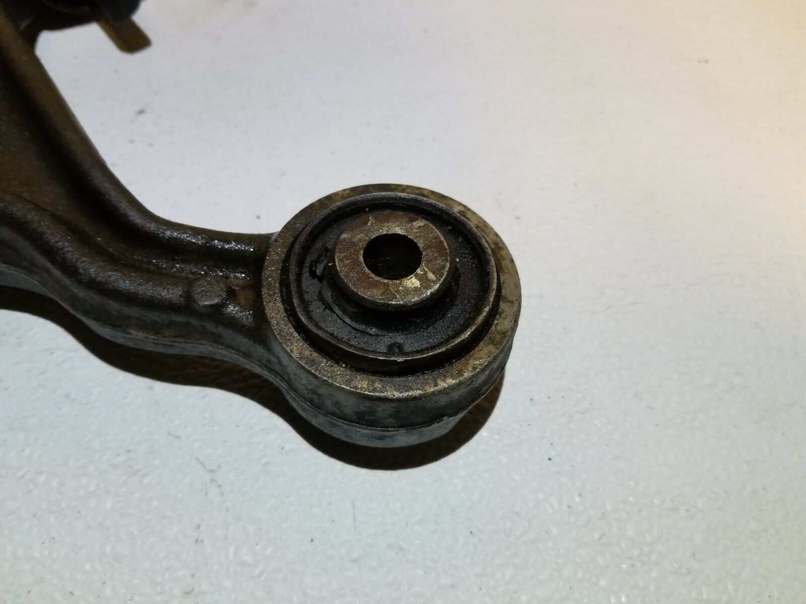 Volvo S60 Front Passenger Side Lower Control Arm 2005-2009 OEM Replacement Part - Perfect for Suspension Repair & Maintenance