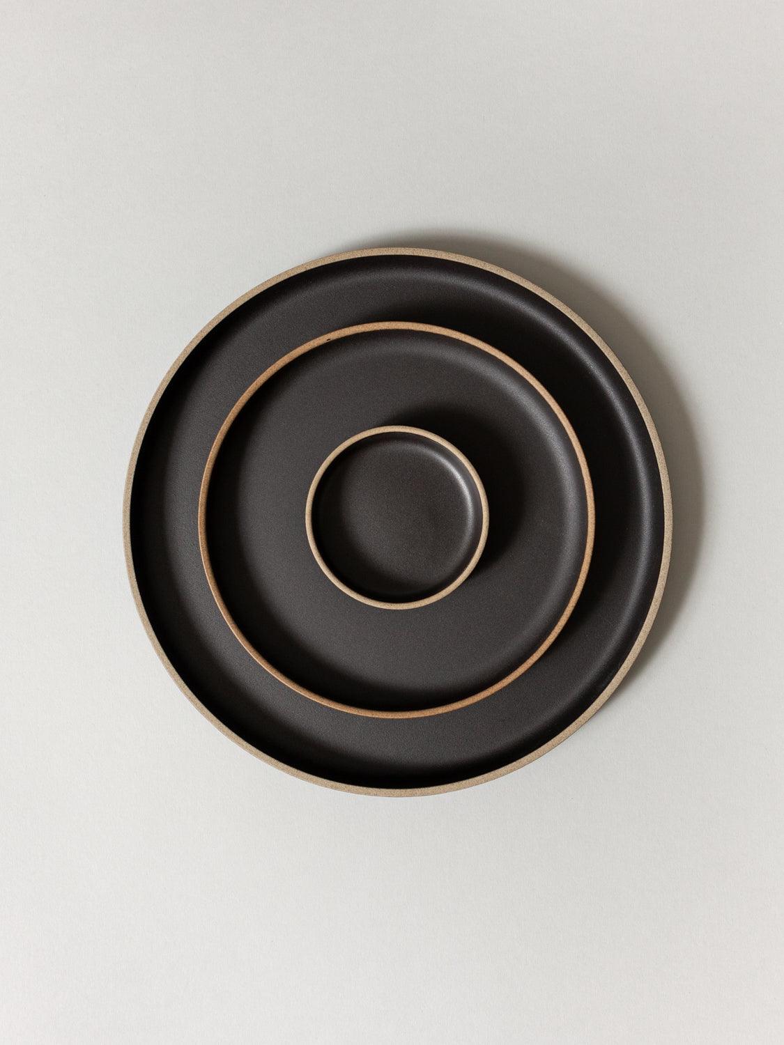Hasami Porcelain Dinner Plate - Handcrafted Matte Finish Ceramic Plate for Modern Dining, Kitchen & Home Decor | Elegant Tableware for Restaurants, Cafes & Everyday Use