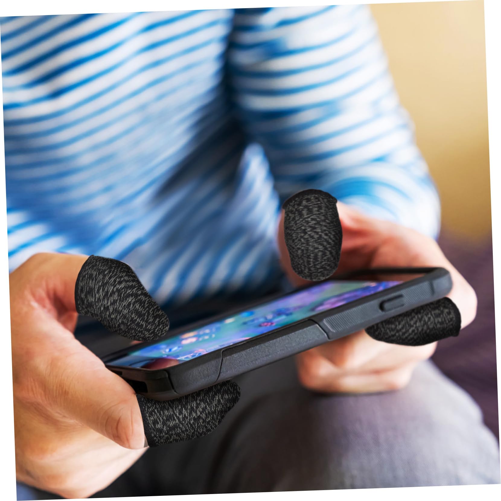 BESPORTBLE Gaming Finger Sleeves - 1 Set Touchscreen Finger Cots & Fingerless Gloves for Mobile Gamers | Sweat-Resistant Phone Gloves for Esports, PUBG, Fortnite & COD | Perfect for Long Gaming Sessions & Competitive Play