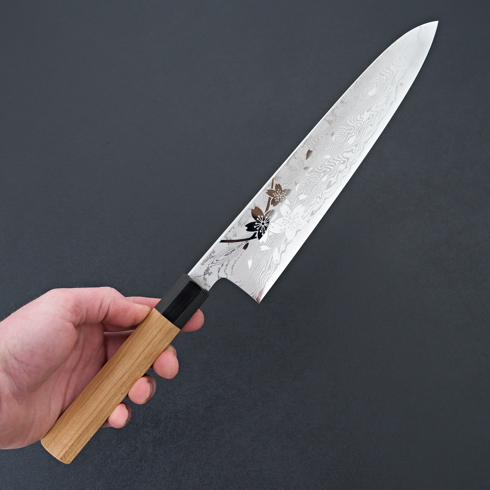 Hitohira Kikuchiyo VG10 Damascus Gyuto Knife 240mm - Japanese Chef Knife with Sakura Wood Handle for Sushi, Meat, Vegetables - Professional Kitchen & Home Cooking Essential