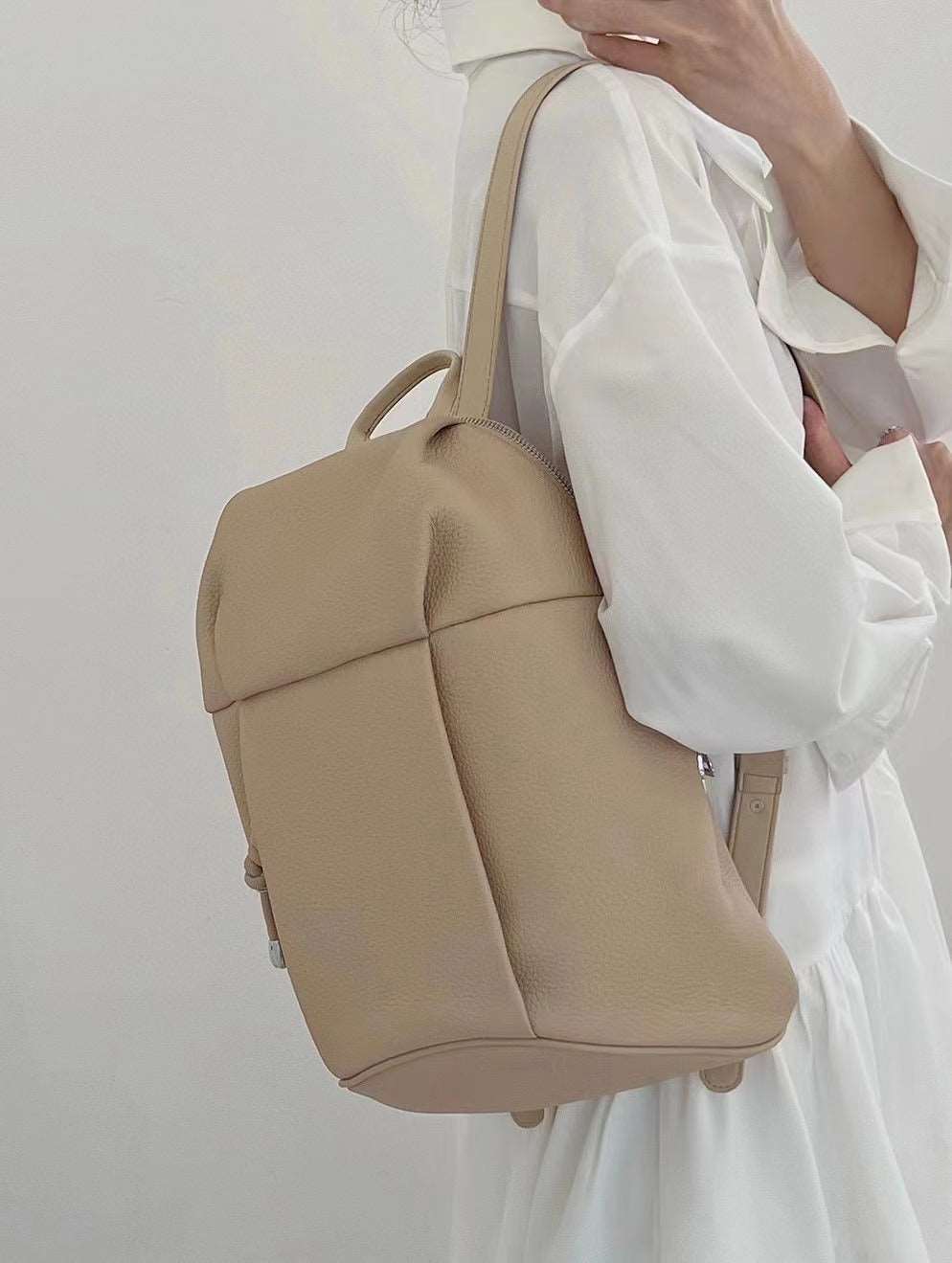 Stylish & Durable Soft Leather Backpack for Women & Men - Perfect for Travel, Work & School | Water-Resistant & Lightweight Design