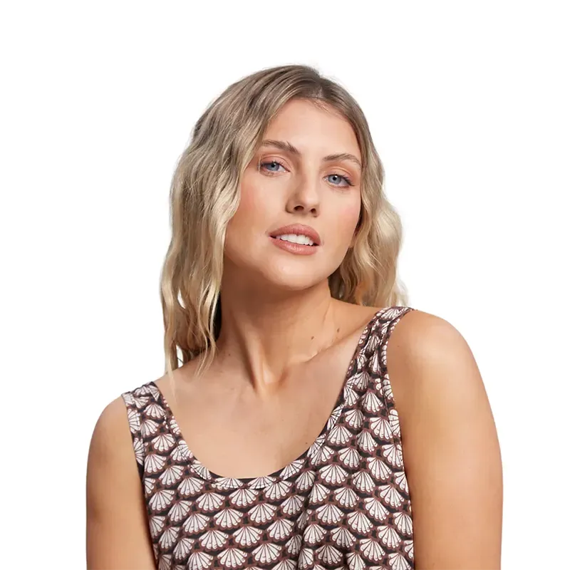 Premium Rusty Sorrento Tank Top in Maroon - Stylish Women's Casual Wear for Summer Outings & Beach Vacations