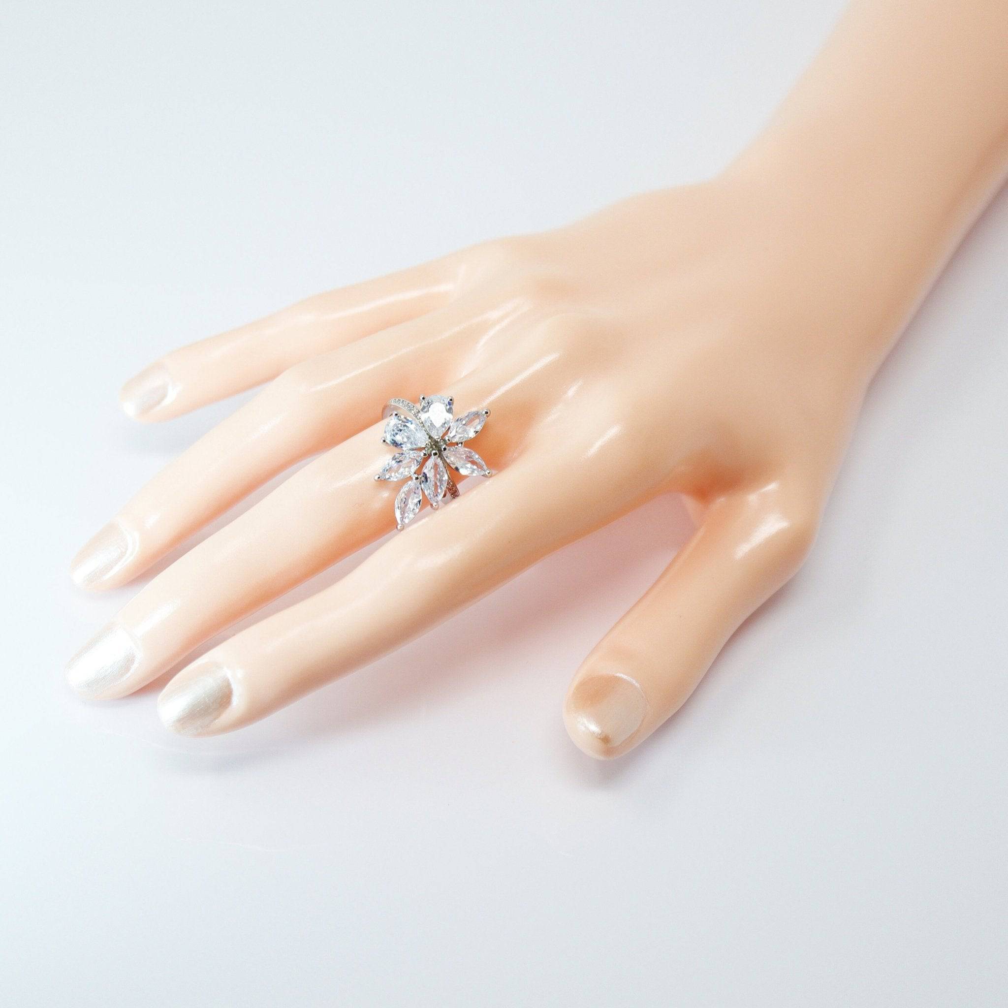 Elegant CZ Bunch of Leaves Proposal Ring - Statement & Engagement Ring for Women | Perfect for Weddings, Anniversaries & Romantic Gifts