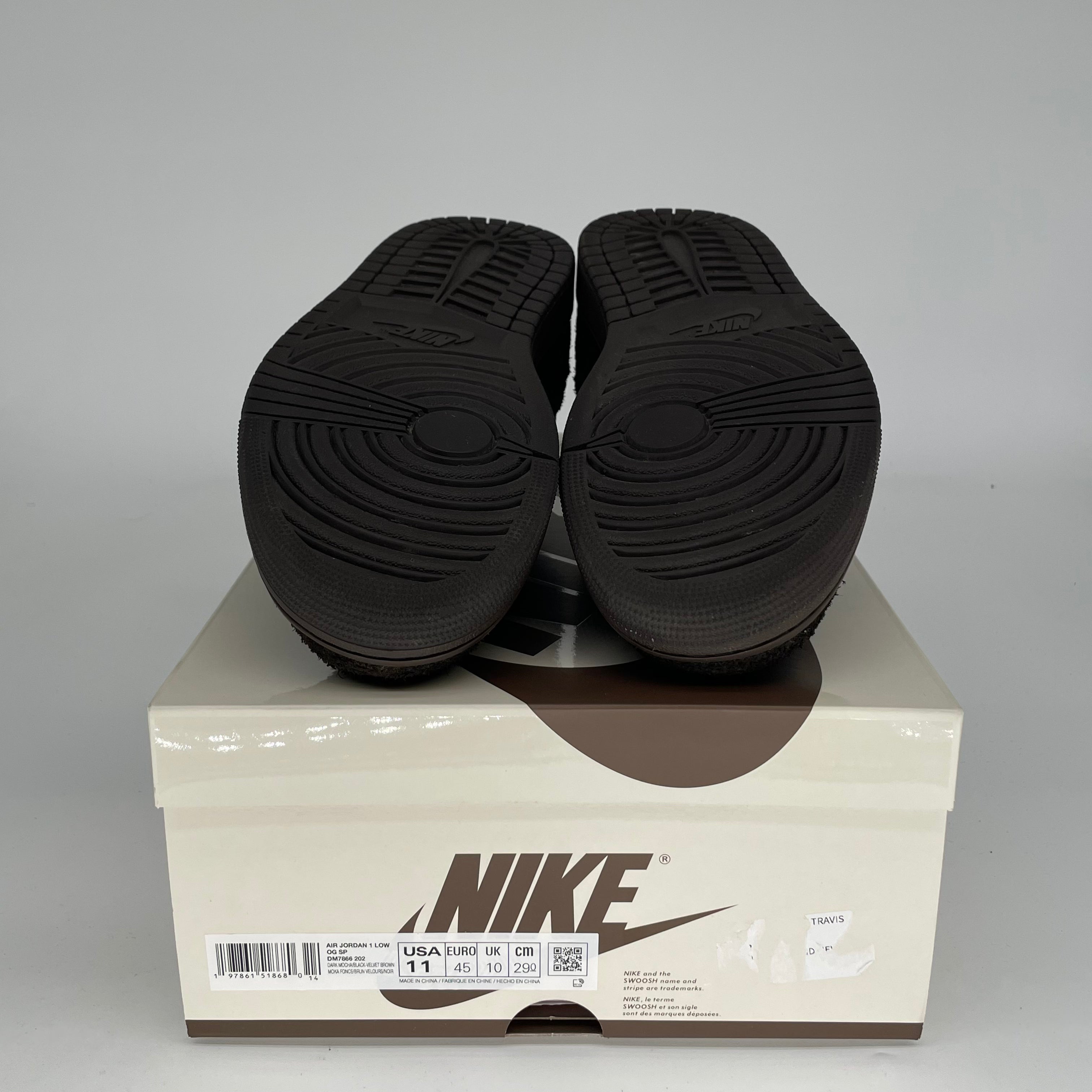 **Travis Scott x Air Jordan 1 Low OG 'Mocha' Sneakers - Size 11 (DM7866-200) - Brown Velvet Suede & Premium Leather for Casual Wear & Street Style**