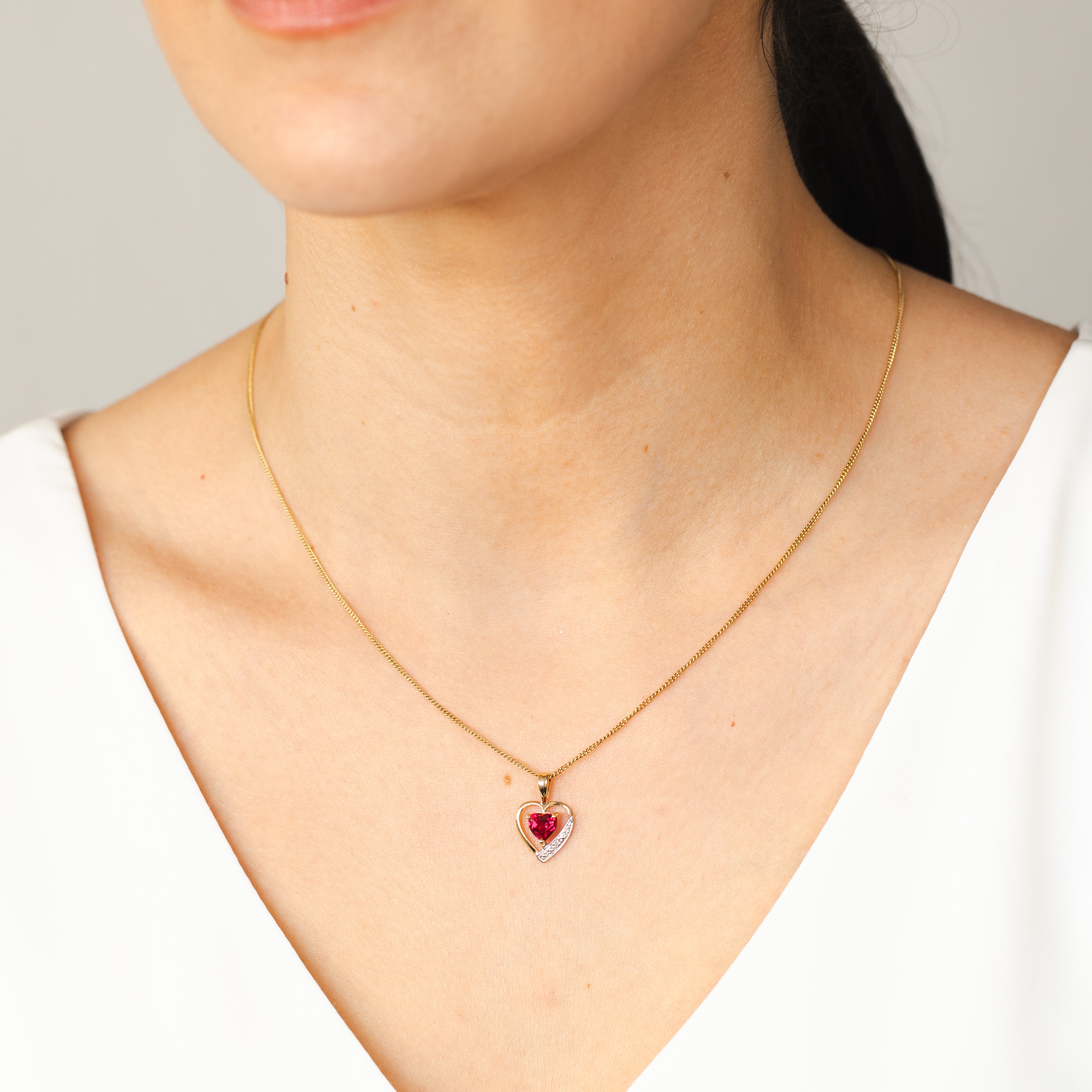 9ct Yellow Gold Created Ruby and Diamond Pendant Necklace - Elegant Jewelry Gift for Women, Perfect for Valentine's Day, Anniversary or Birthday