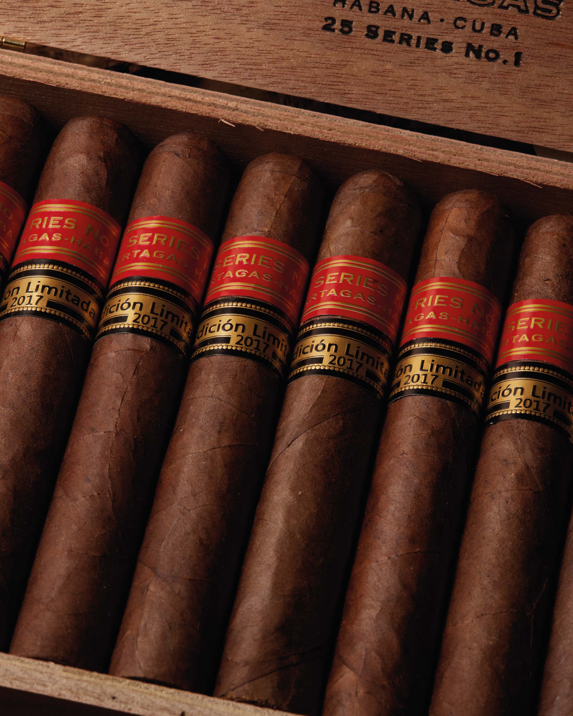 Premium Partagas Serie No. 1 Limited Edition 2017 Cuban Cigars - Perfect for Special Occasions & Luxury Gifting
