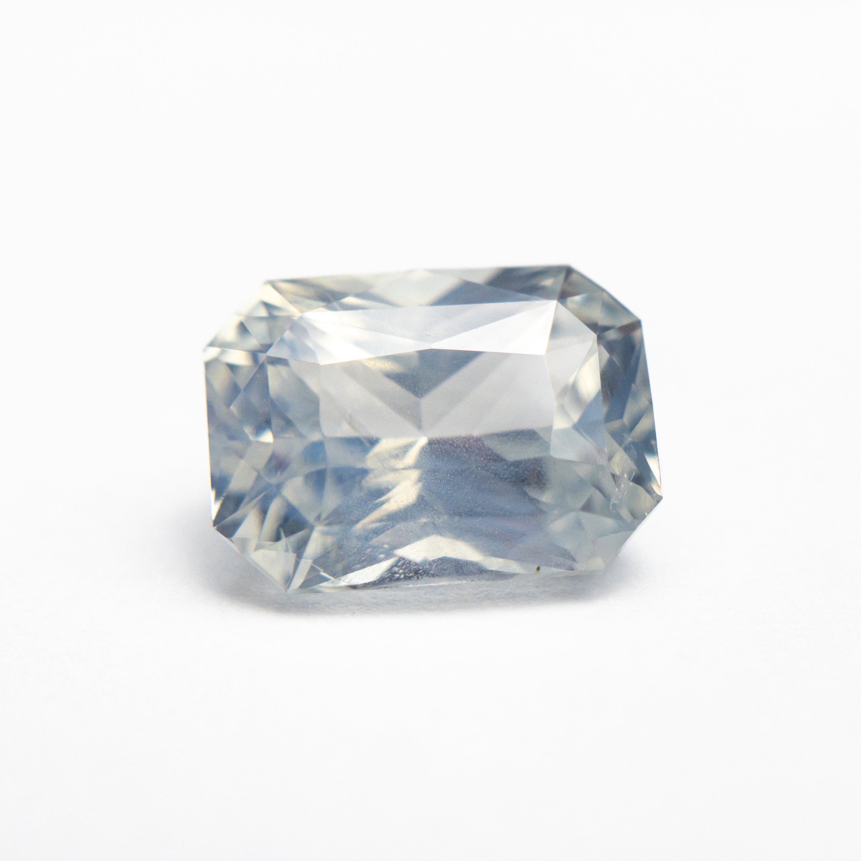 3.53ct Natural Blue Sapphire Gemstone - 9.50x6.84x5.39mm Cut Corner Rectangle Brilliant Cut for Jewelry Making, Engagement Rings & Fine Collections