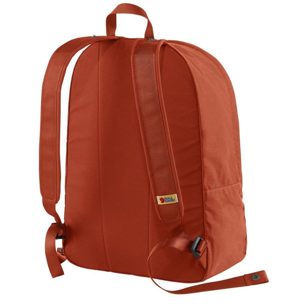 Fjallraven Vardag 25L Backpack - Lightweight Hiking Daypack for Men & Women, Water-Resistant Travel Backpack with Laptop Compartment (Cabin Red) - Perfect for School, Work, Commuting & Outdoor Adventures
