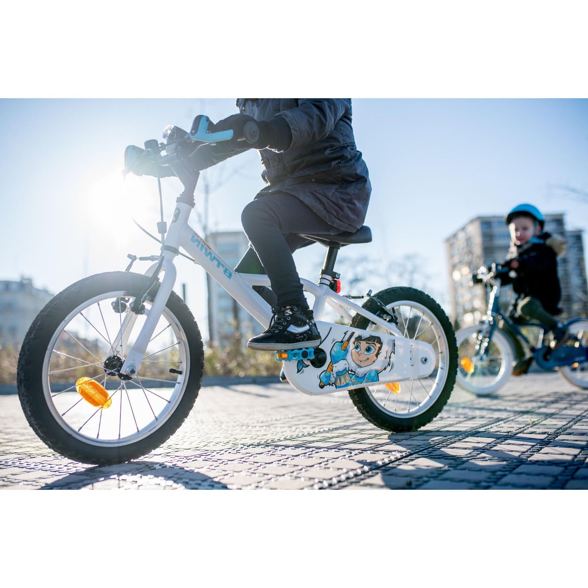 Btwin 100 Frosty Blue Hybrid Bike for Kids 16 Inch - Perfect for Ages 3'7