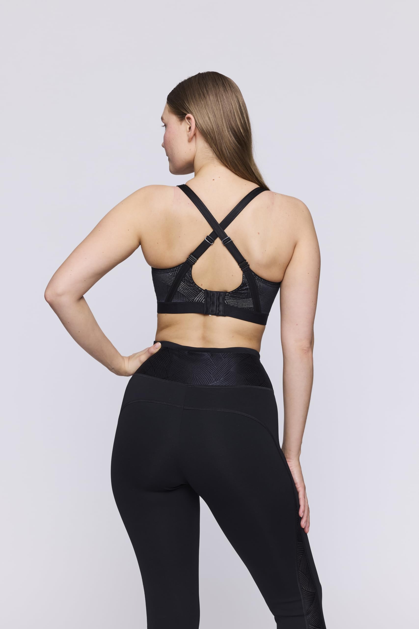 PrimaDonna Women's 6000510 The Game Underwire Sports Bra - High Impact Support for Running, Gym & Active Lifestyle
