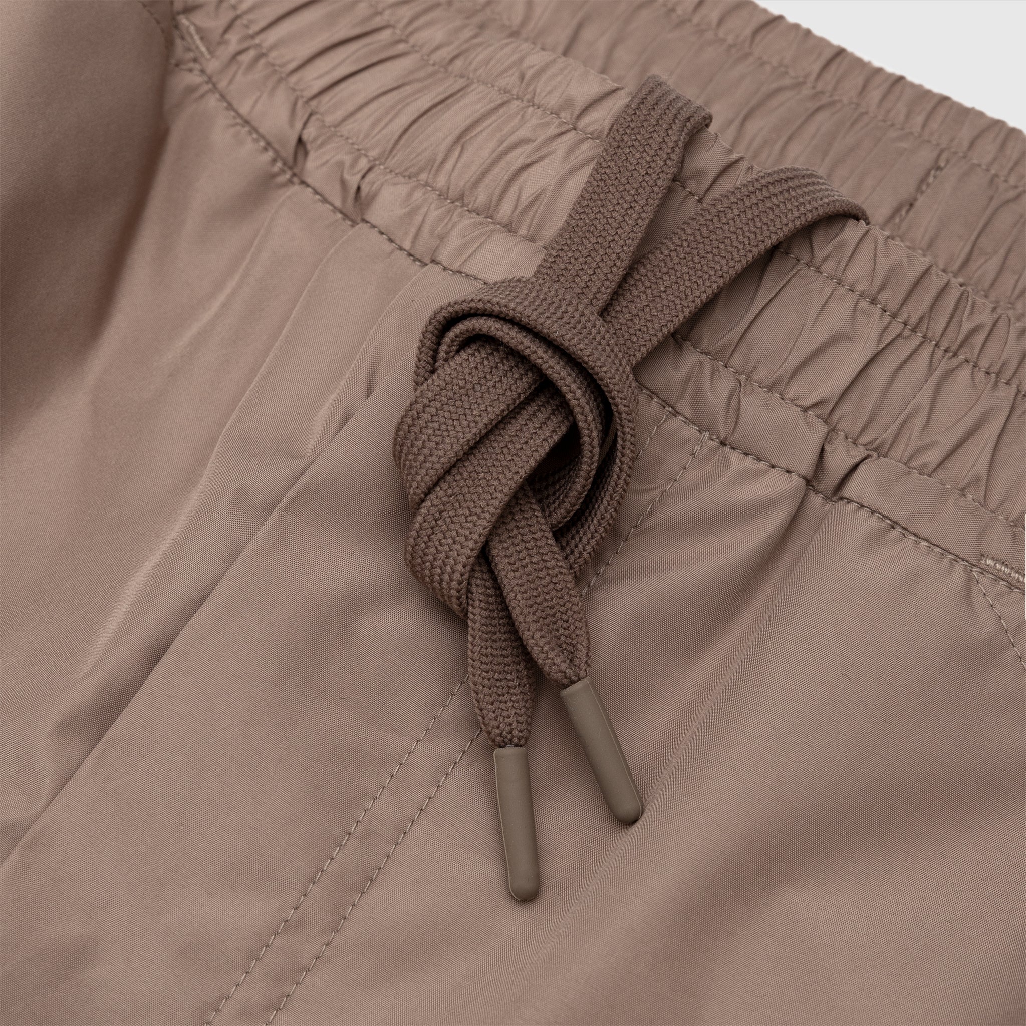 GORE-TEX Windstopper Tech Armed Shorts - Waterproof & Windproof Running Shorts for Men - Perfect for Hiking, Jogging, and Outdoor Sports