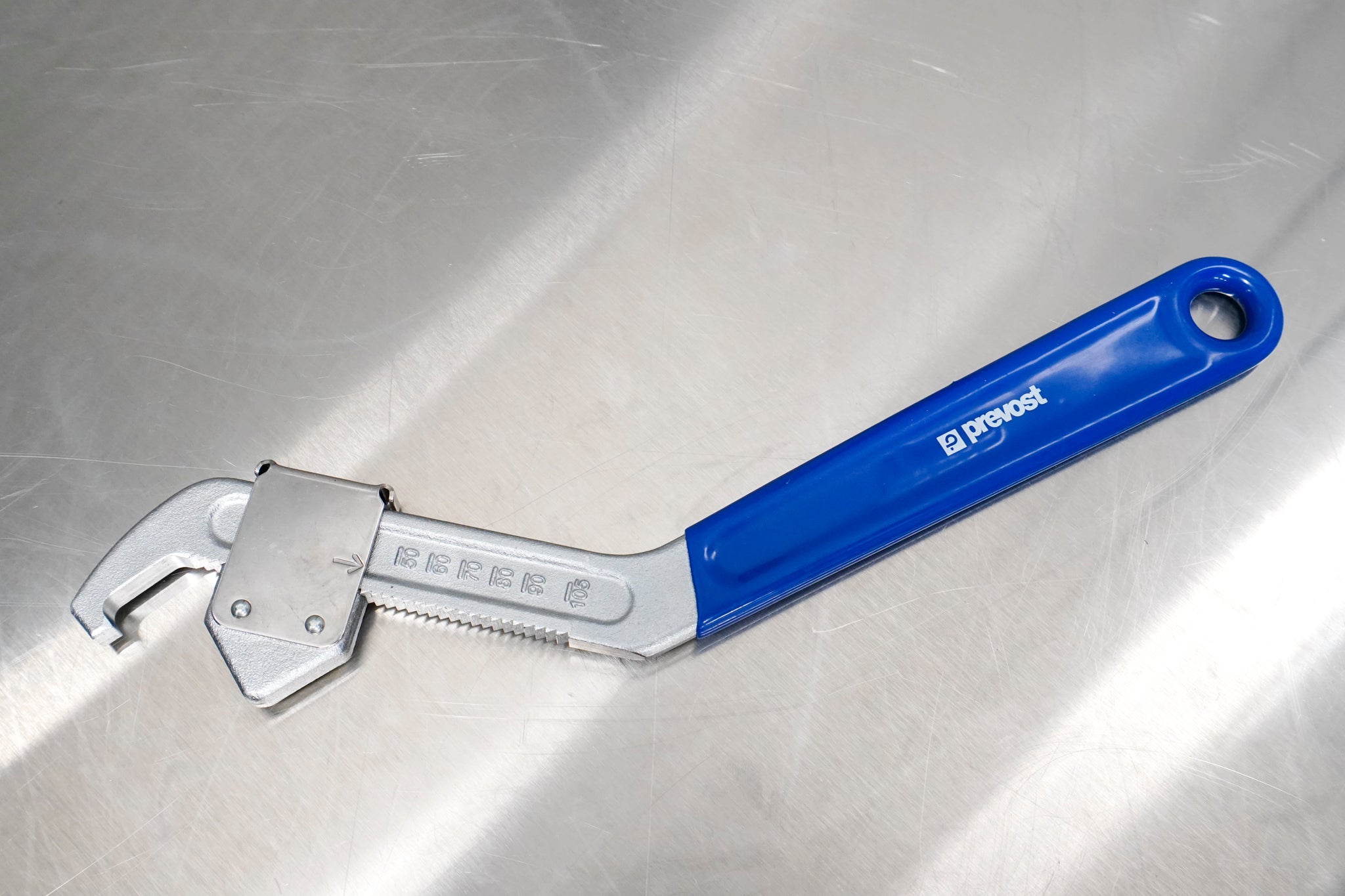Prevost Neutral Hook Spanner Wrench - Professional Tool for Plumbing, Automotive & Industrial Use - Perfect for Tightening and Loosening Nuts in Hard-to-Reach Areas