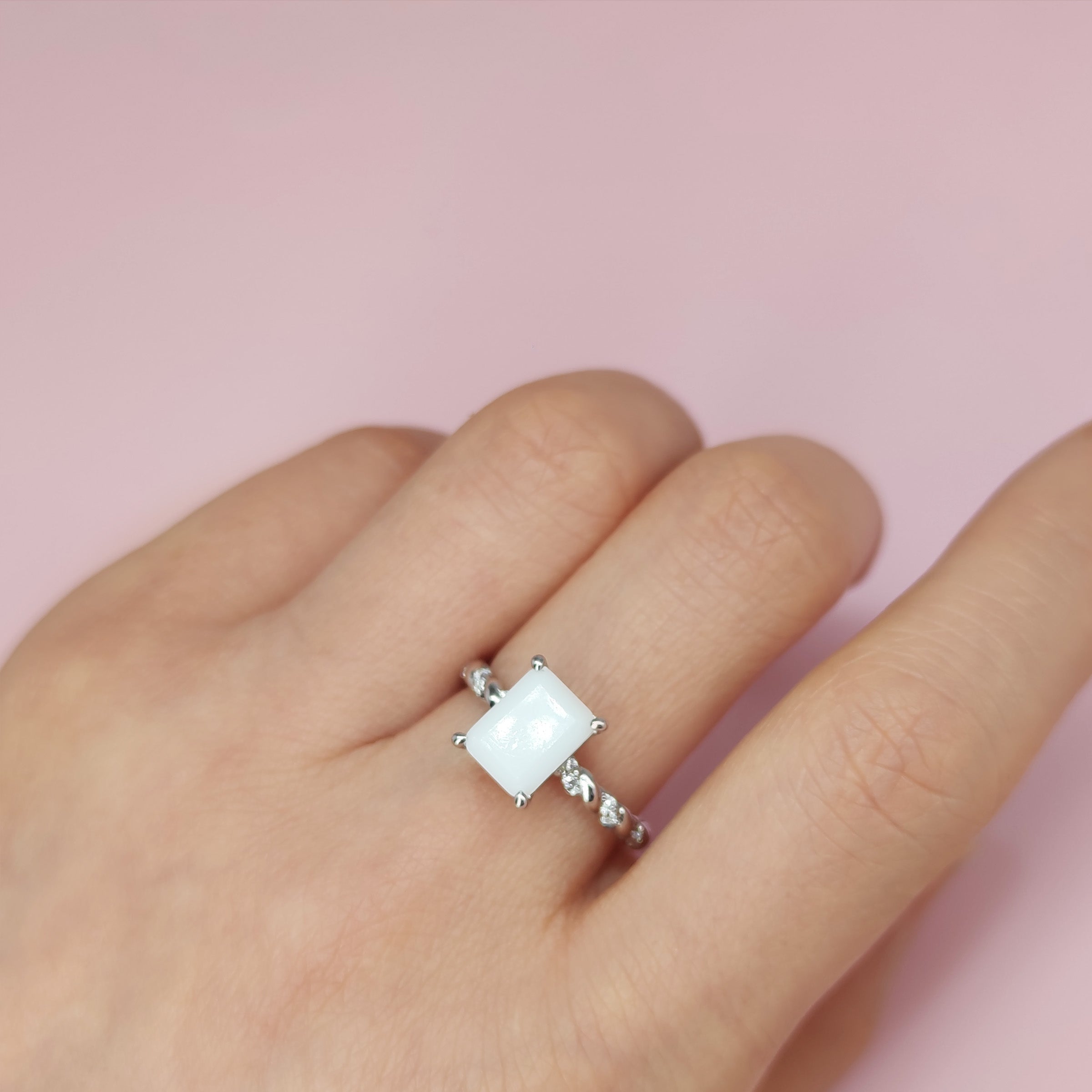 Twisted Elegance Band: Rectangular Twist Solid Gold Breast Milk Ring - Perfect for Nursing Mothers, Breastfeeding Jewelry, Unique Mom Gift for Pregnancy & Postpartum