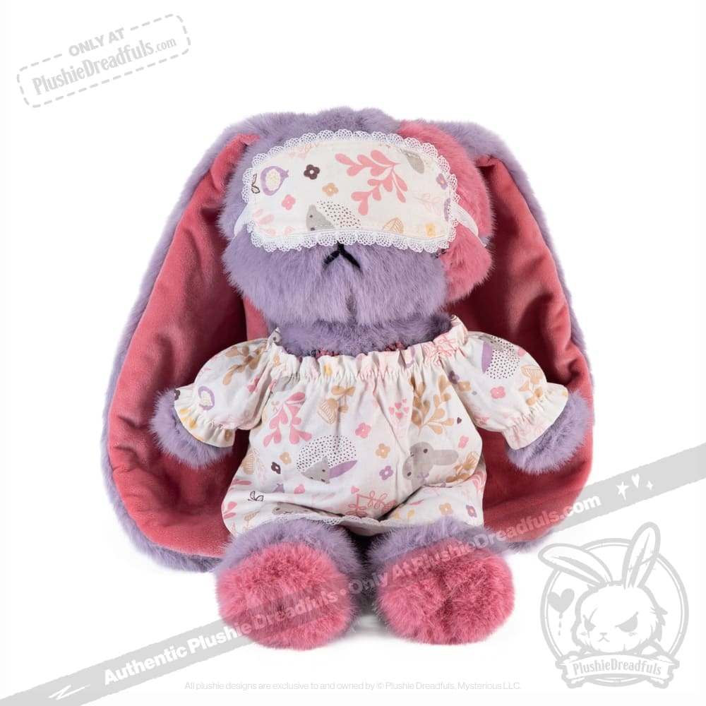 Cozy Plush Outfit for Women - Soft Self Care Nightwear Pajama Set for Relaxing Evenings & Lounging at Home
