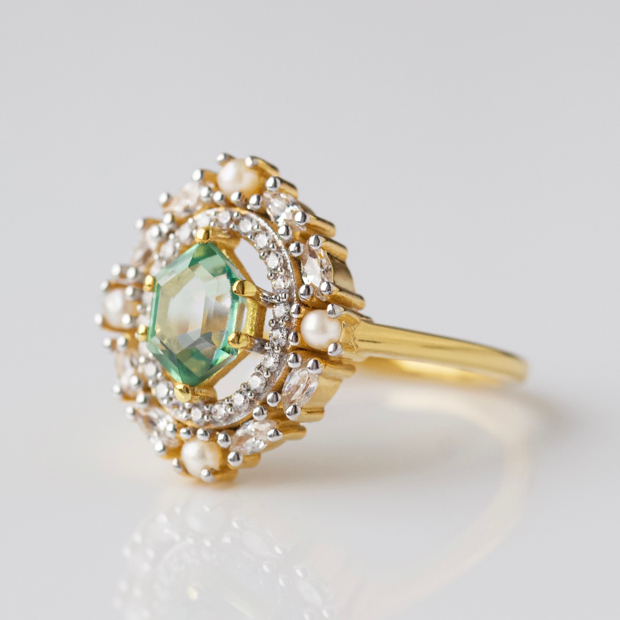 Vintage Green Topaz & Pearl Halo Ring - Elegant Garden Party Jewelry for Women - Perfect for Weddings, Anniversaries & Special Occasions