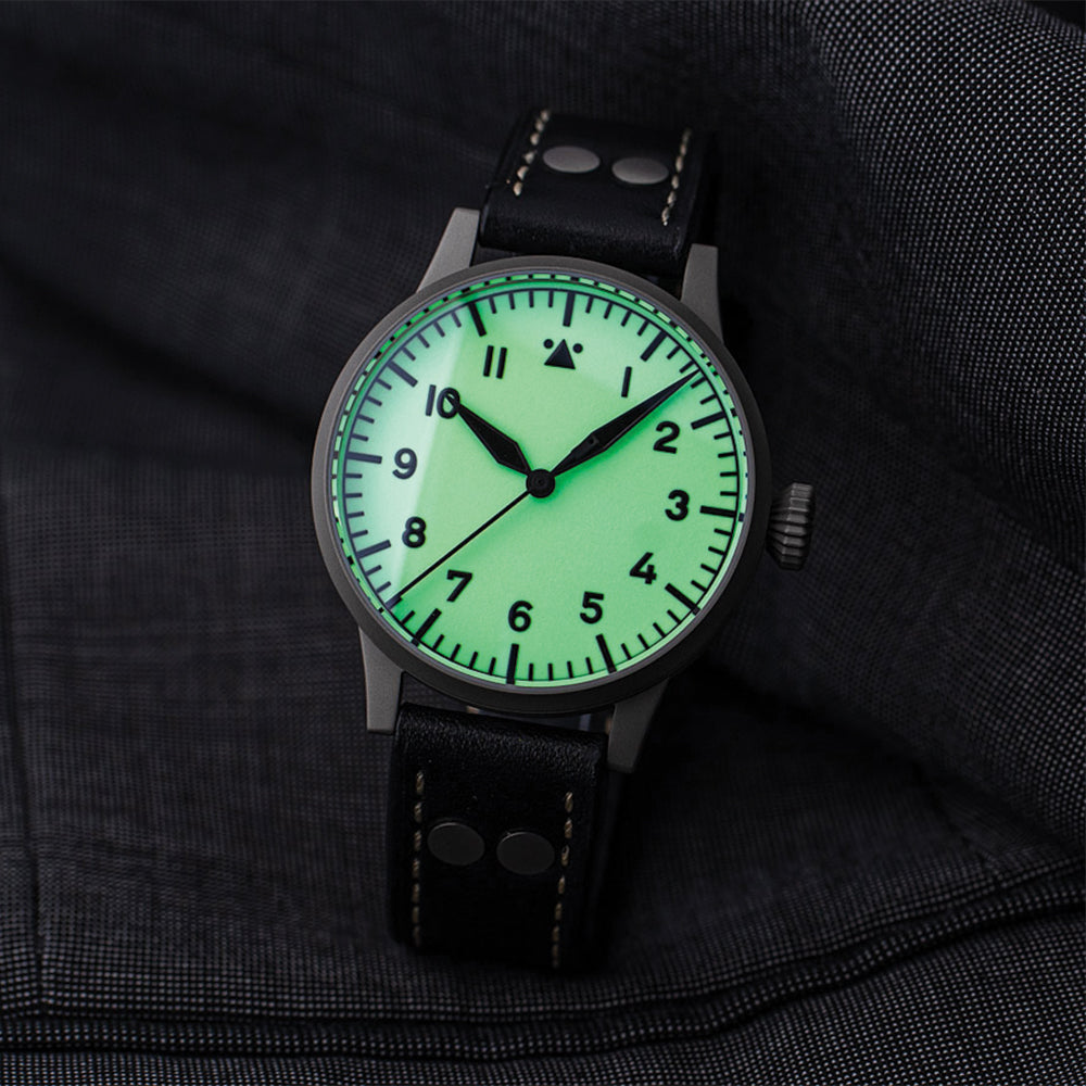 Original Pilot Venedig Automatic 39mm Men's Watch - White Dial with Genuine Leather Strap - Perfect for Business, Casual Wear & Formal Occasions