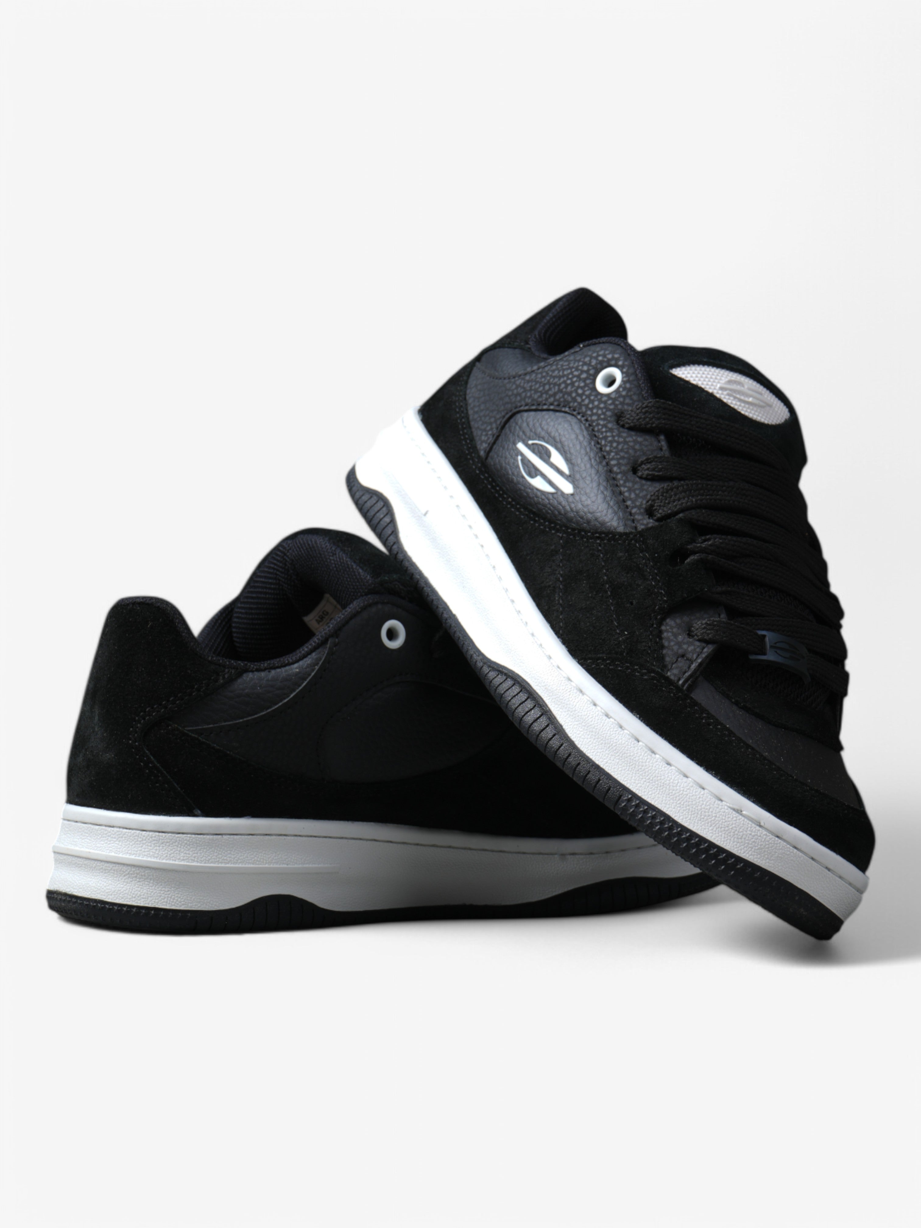 Mormaii Swell Black & White Sneakers - Comfortable Running Shoes for Men & Women - Perfect for Gym, Workout, and Casual Wear
