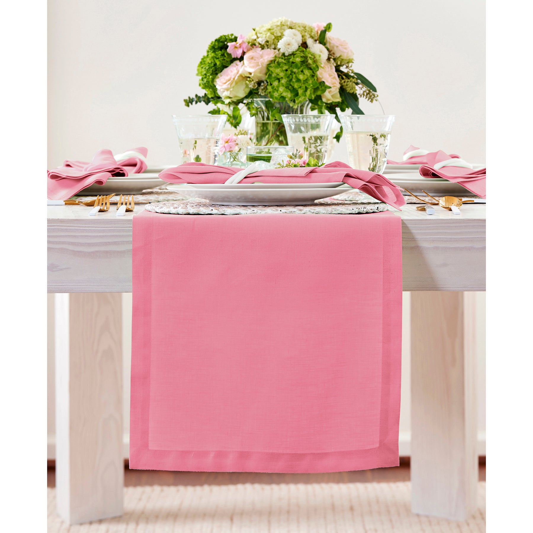 Elegant Fete Table Runner for Weddings, Parties & Events - Premium Decorative Dining Table Cloth for Home Decor & Special Occasions