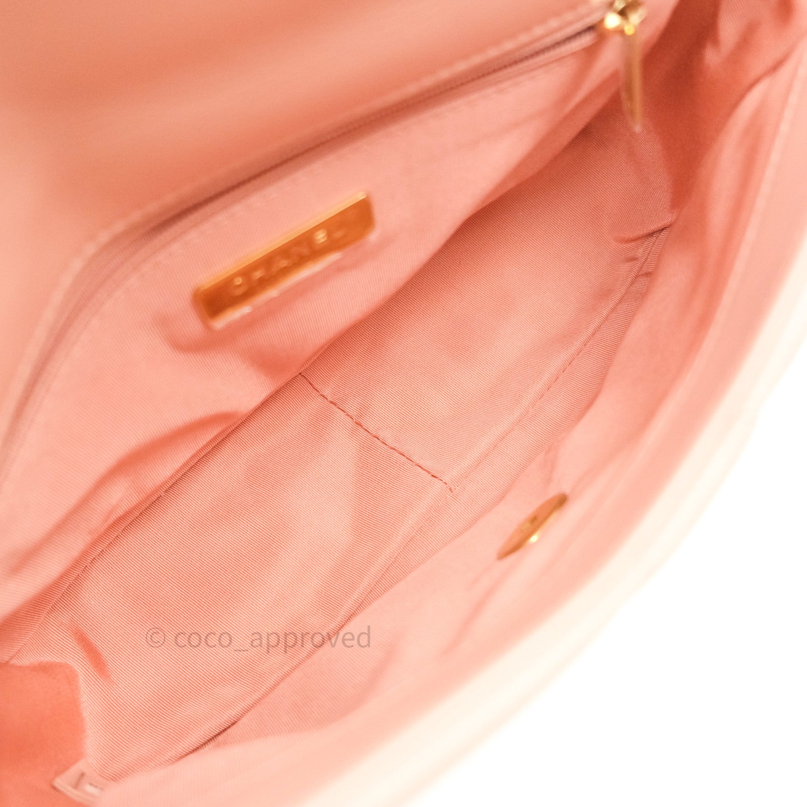 Chanel 19 Small Goatskin Handbag in Rose Pink with Mixed Hardware - Luxury Crossbody Bag for Women, Perfect for Date Night & Special Occasions