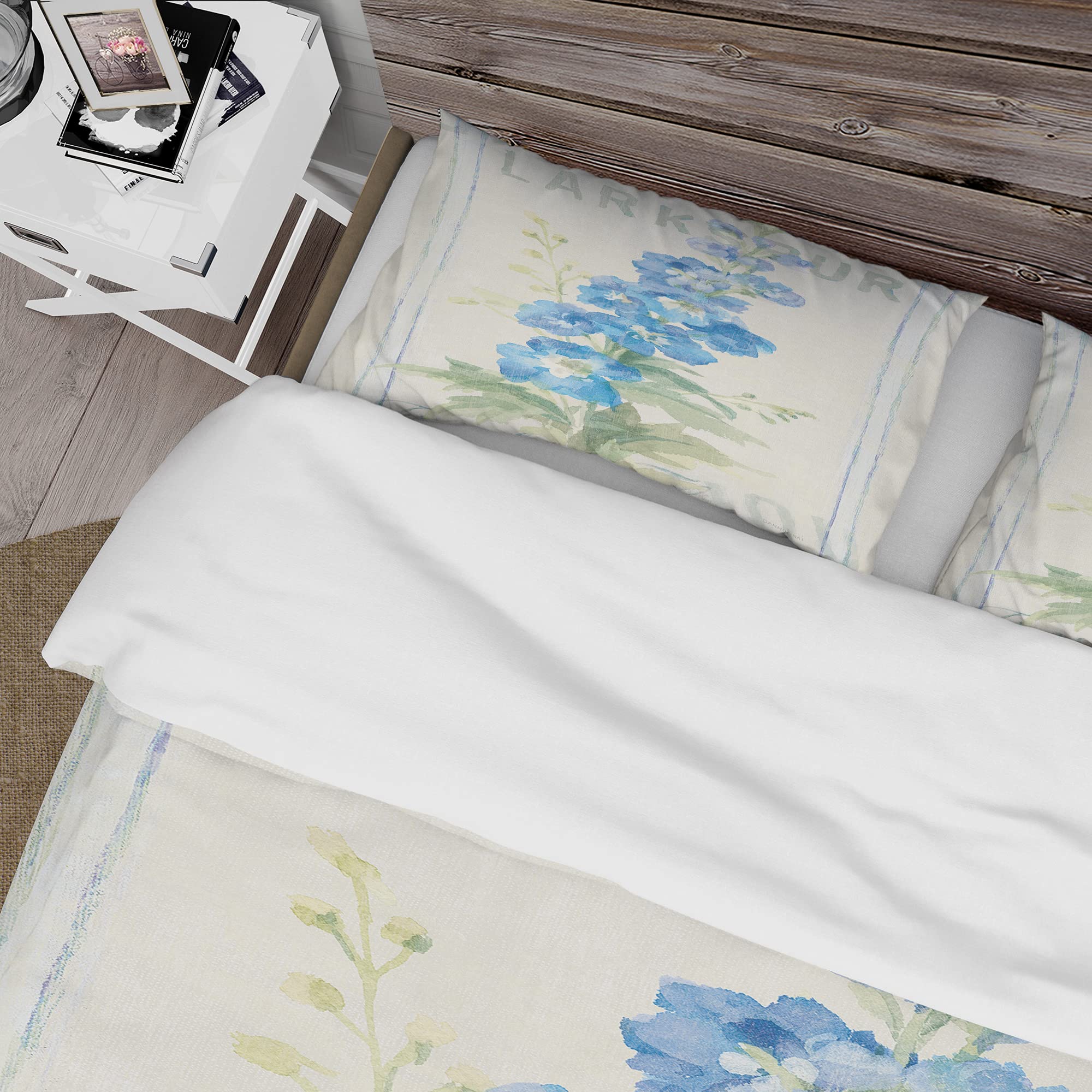DesignQ Floral Farmhouse Duvet Cover Set - King Size Blue Floral Bedding (3-Piece) | All-Season Comfort for Rustic & Modern Bedrooms