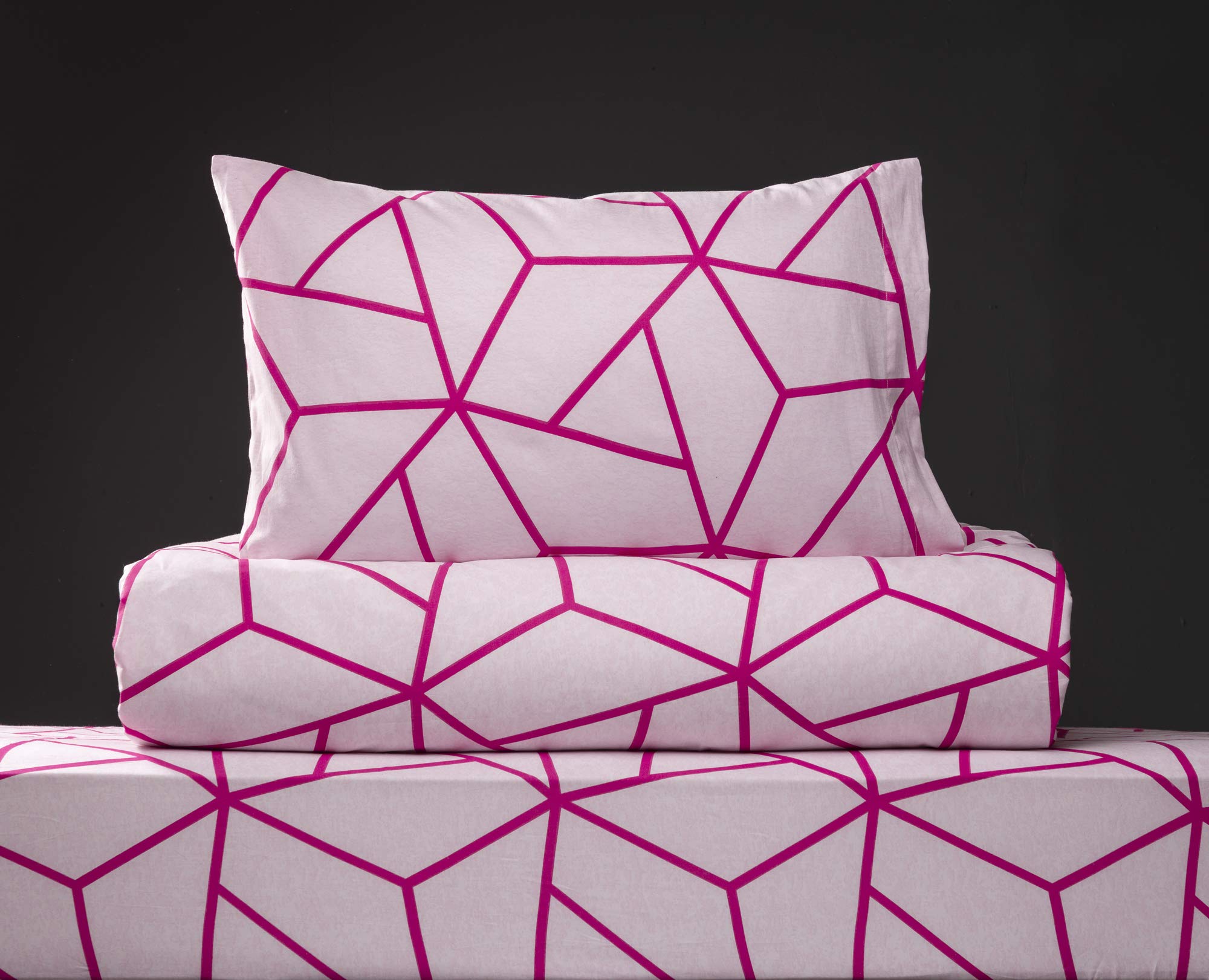 XLNT Twin Size 6-Piece Bedding Set - Soft Cotton Blend Duvet Cover, Bed Sheet & Pillowcases | Machine Washable Trellis Violet Red Design | Perfect for Kids' Rooms, Guest Beds & Dorm Essentials