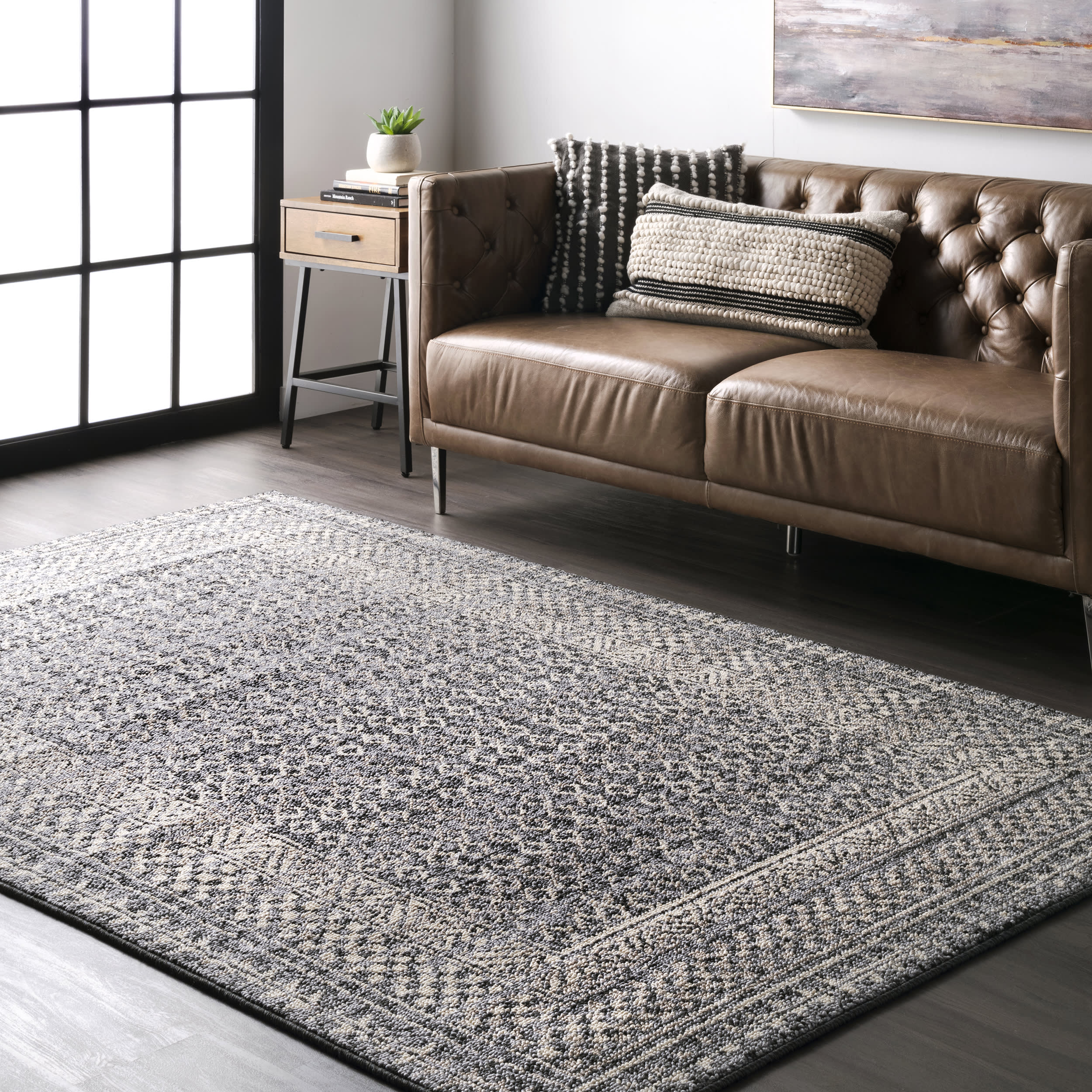 Stylish Checkered Diamonds Area Rug in Grey - Perfect for Living Room, Bedroom, or Office Decor