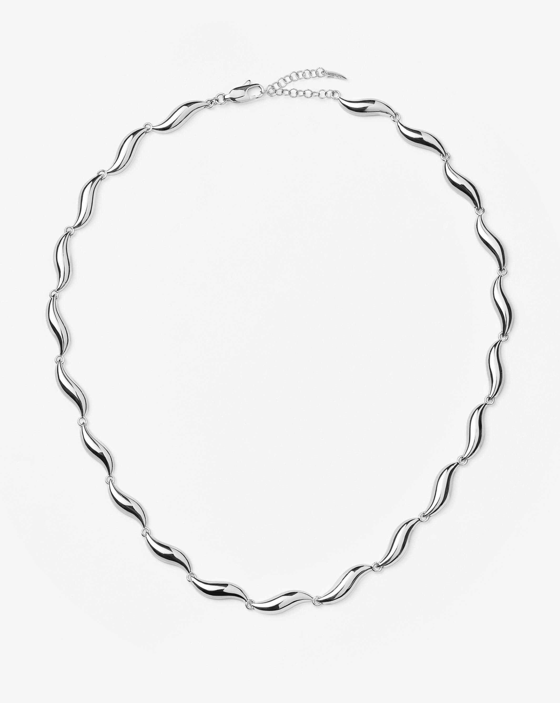 Savi Signature Link Chain Necklace for Women - Silver Plated Stainless Steel Jewelry Gift for Birthday, Anniversary & Valentine's Day | Elegant Everyday & Party Wear