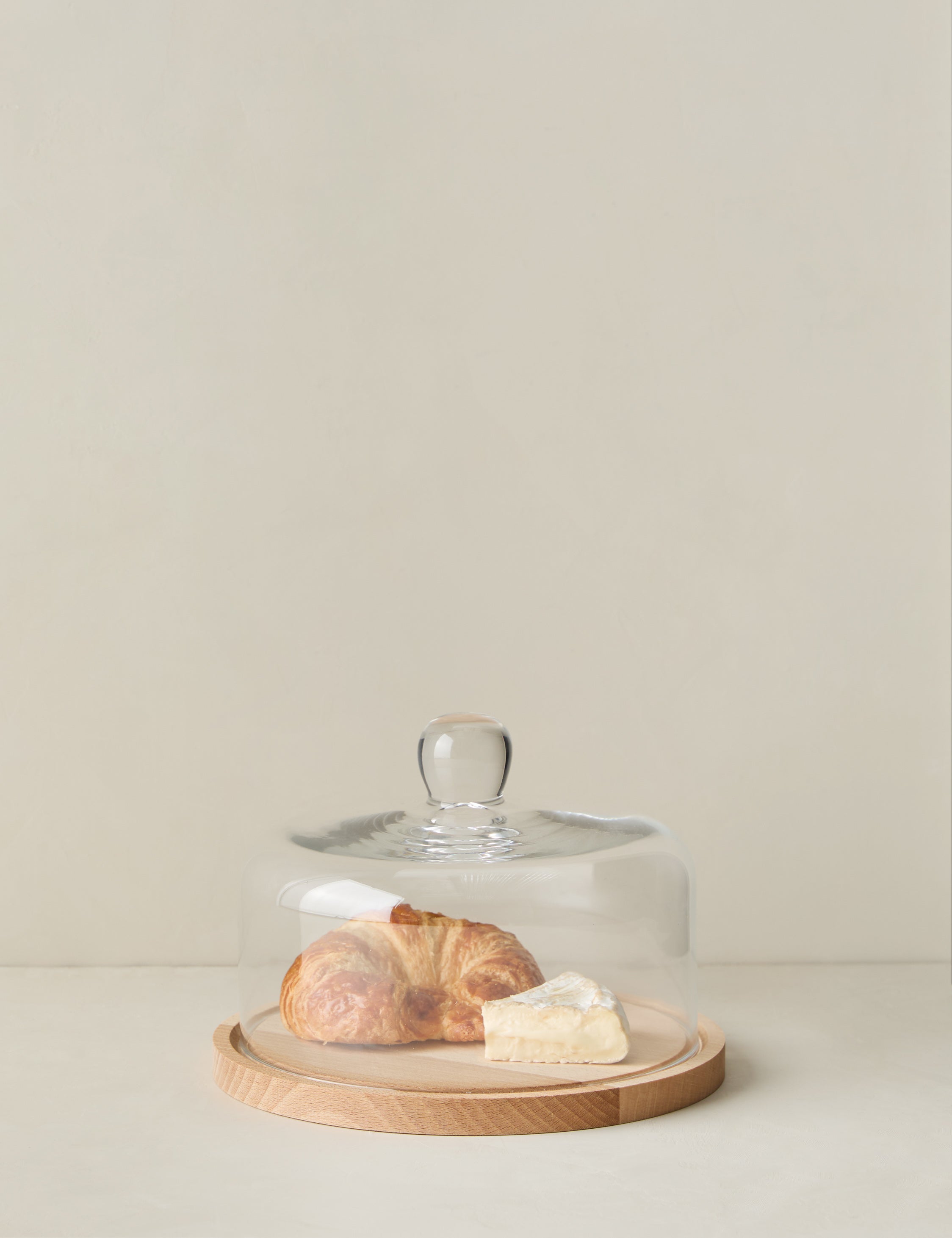 Elegant Glass Dome with Wood Base - Perfect for Displaying Collectibles, Jewelry & Home Decor by etúHOME | Ideal for Wedding Centerpieces, Gift Boxes & Shelf Decor